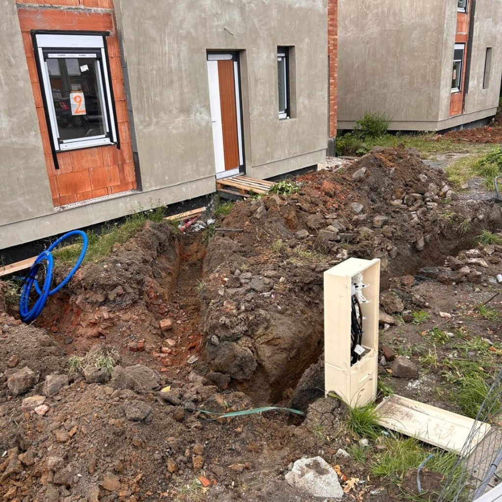 Location de mini-pelle avec chauffeur à Valenciennes