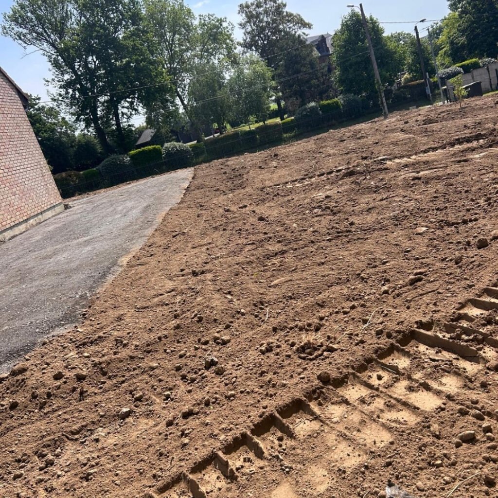 Remblai et compactage de terrain à Valenciennes